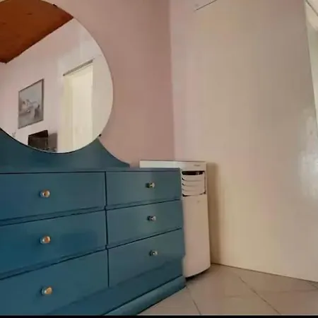 別荘 μονοκατοικία καλλικράτεια